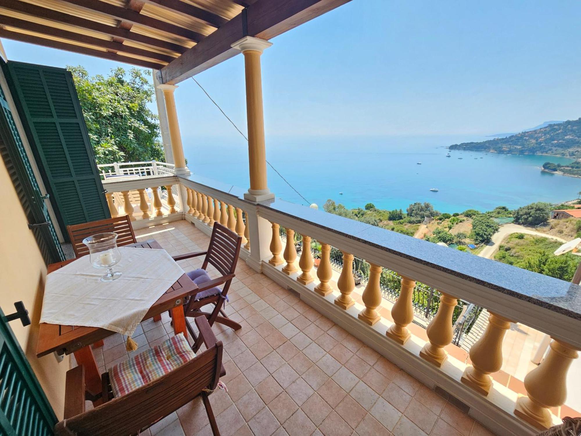 Villa Avocado à Vintimille Extérieur photo