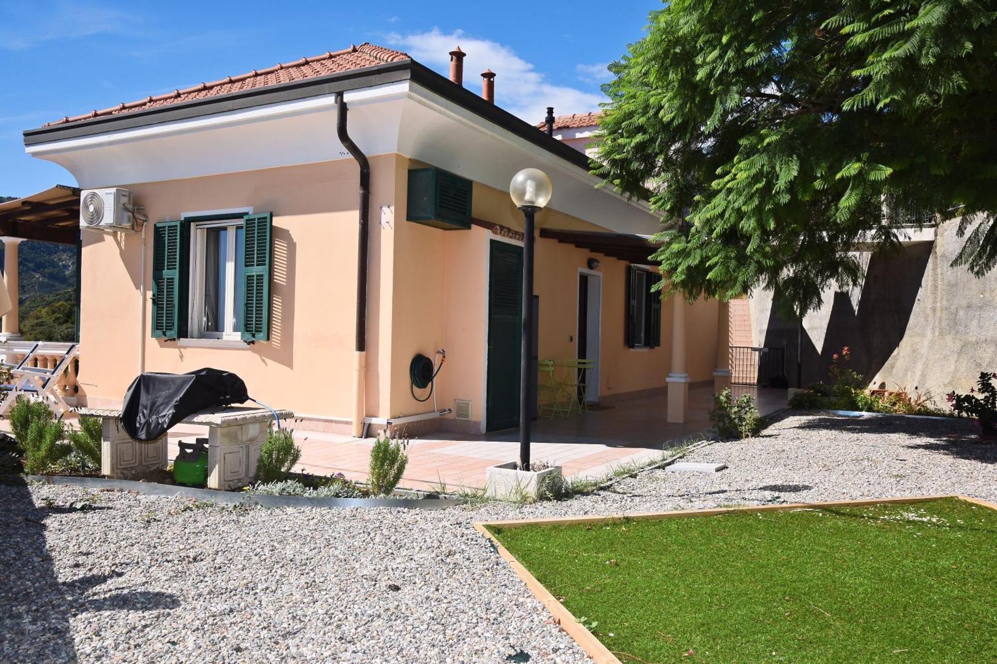 Villa Avocado à Vintimille Extérieur photo