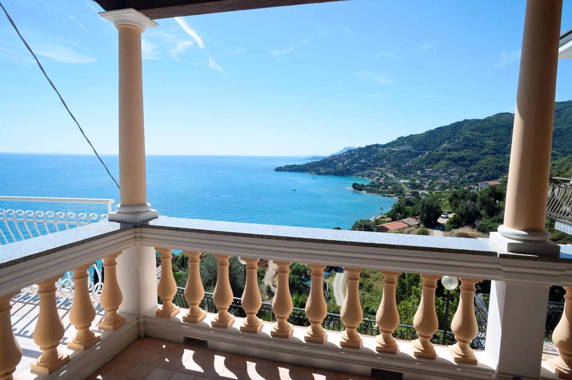 Villa Avocado à Vintimille Extérieur photo